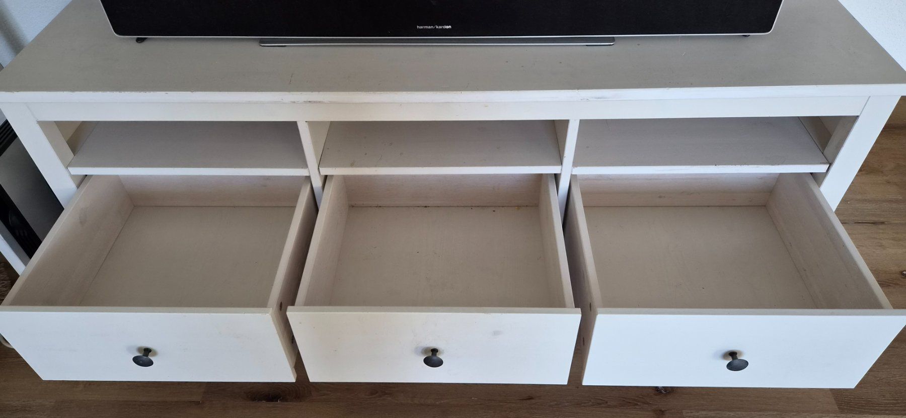 Ikea TV Möbel: IKEA Hemnes TV-Möbel – Gebraucht aus Reinach AG von Muggl1 2