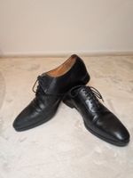Elegante Herrenschuhe aus Leder, Schwarz, Grösse 40