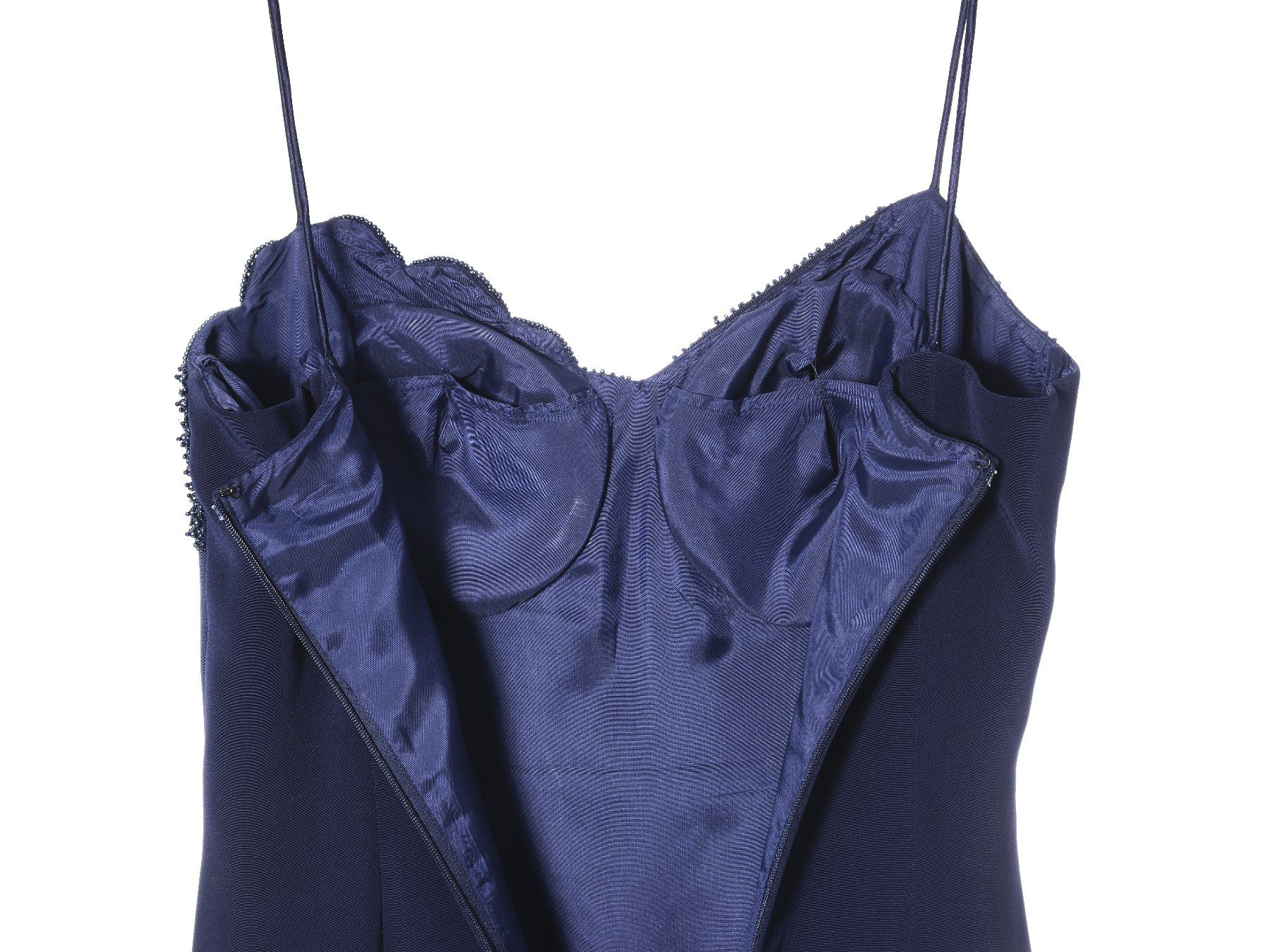 Vestiti: Langes Kleid Chez Janine Brautmode Bubikon – Usato da Uznach venduto da EH249 5