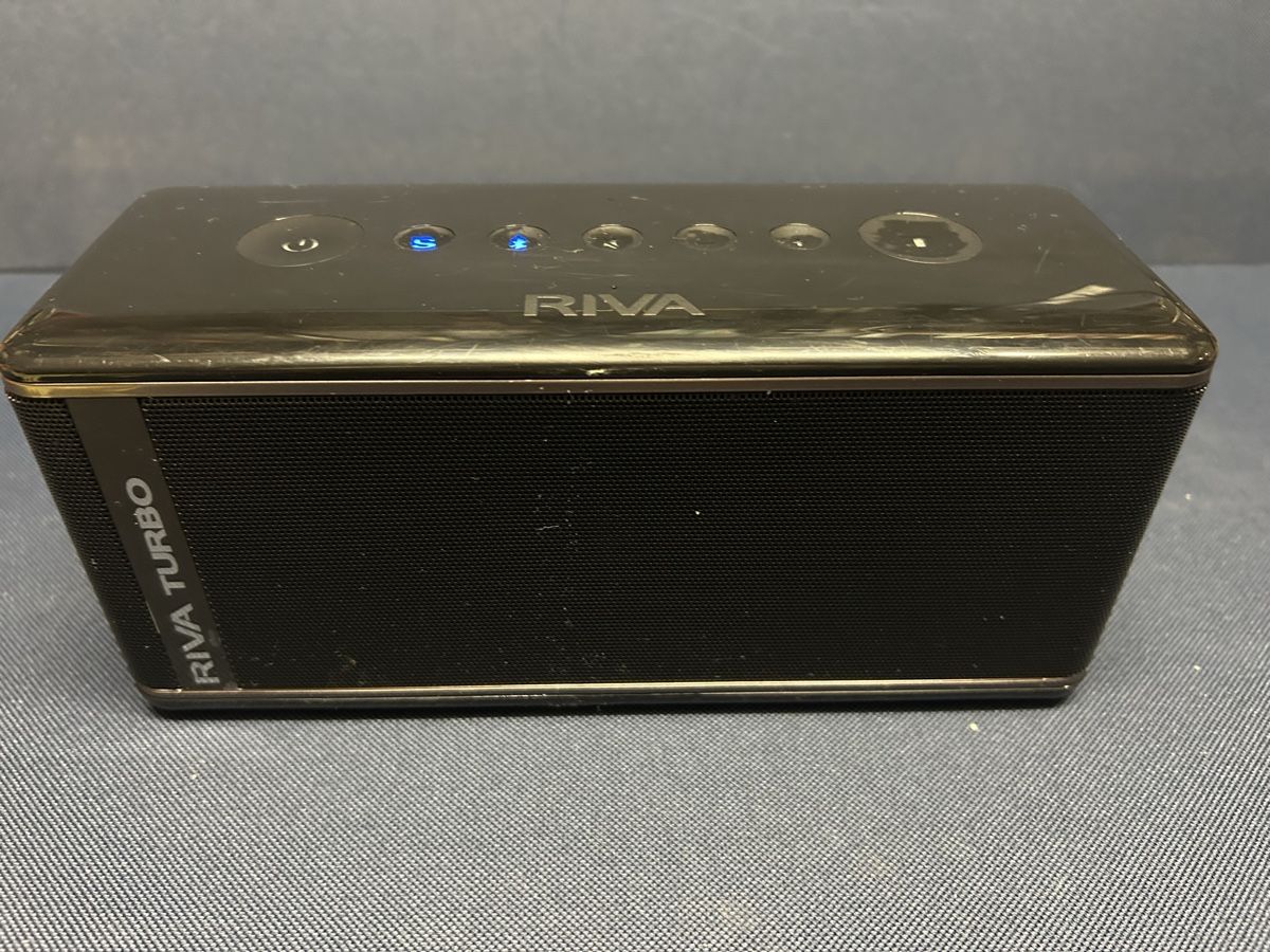 Lautsprecher: RIVA TURBO Bluetoothspeaker Schwarz Gebraucht – Gebraucht aus Ibach von heifla