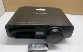 Panasonic PT-AT6000E(AE8 0OOU)LCD Heimkino 3D Beamer