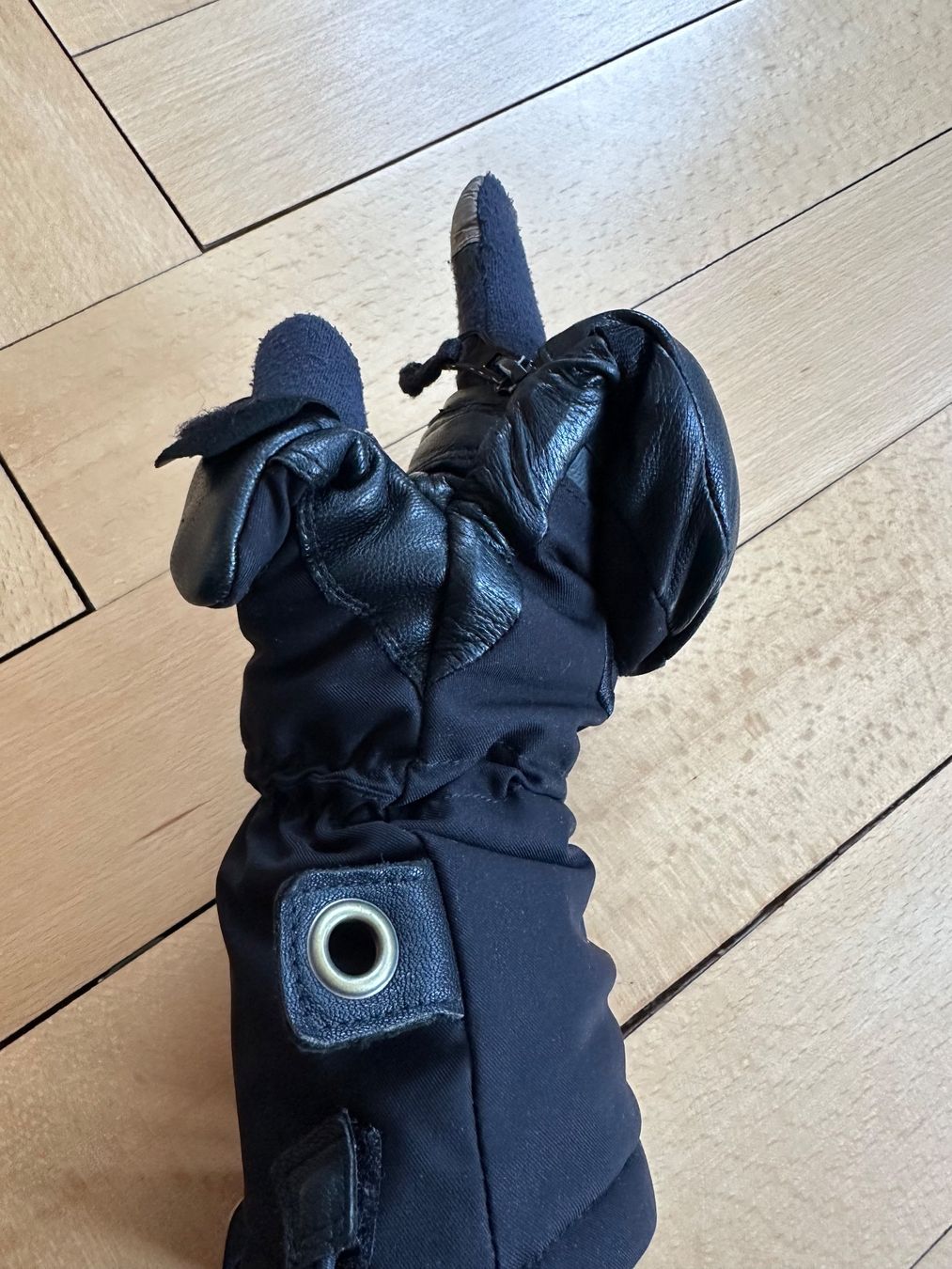 Guanti & manicotti: Handschuhe The Heat Gr. 7 – Usato da Zürich venduto da MakasoZH 5