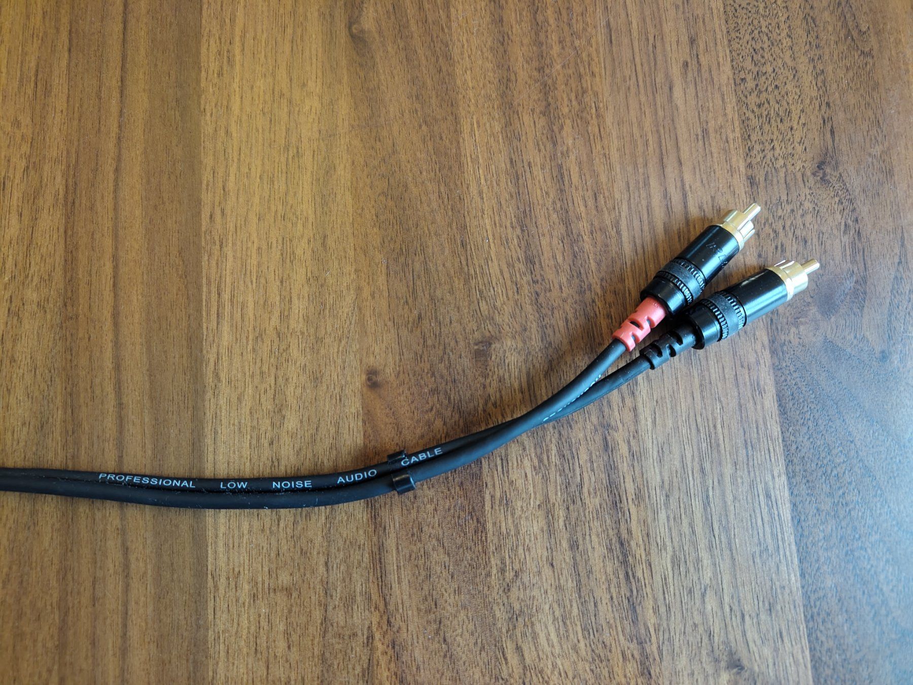 Cavi: Audiokabel Jack to Cinch 2m – Usato da Bern venduto da themax123 1