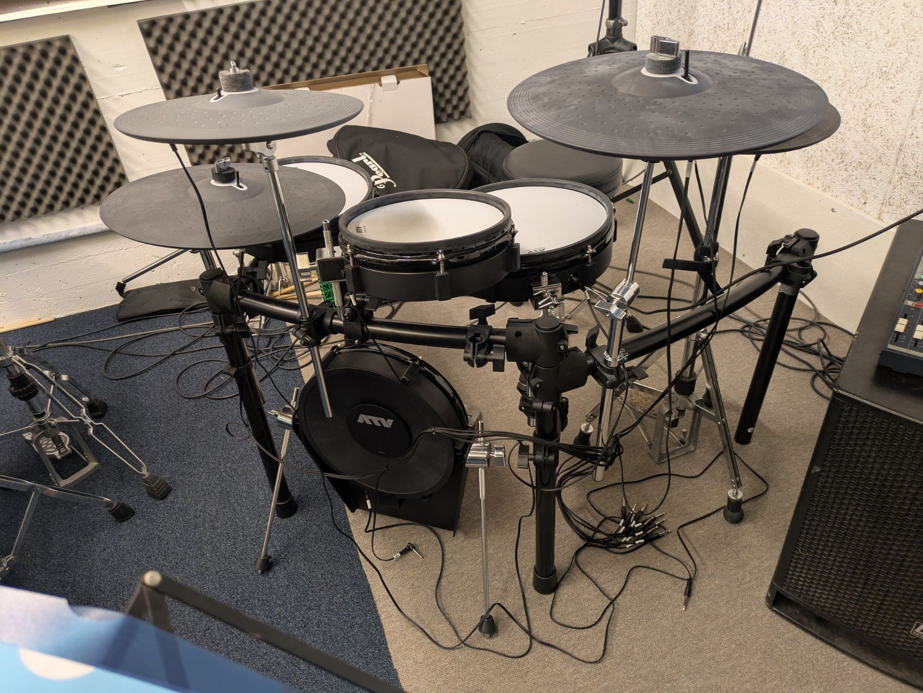 Yamaha Strumenti musicali: Yamaha E-Drum DTX 8 mit ATV Pads – Usato da St. Gallen venduto da Jmelmuka 3