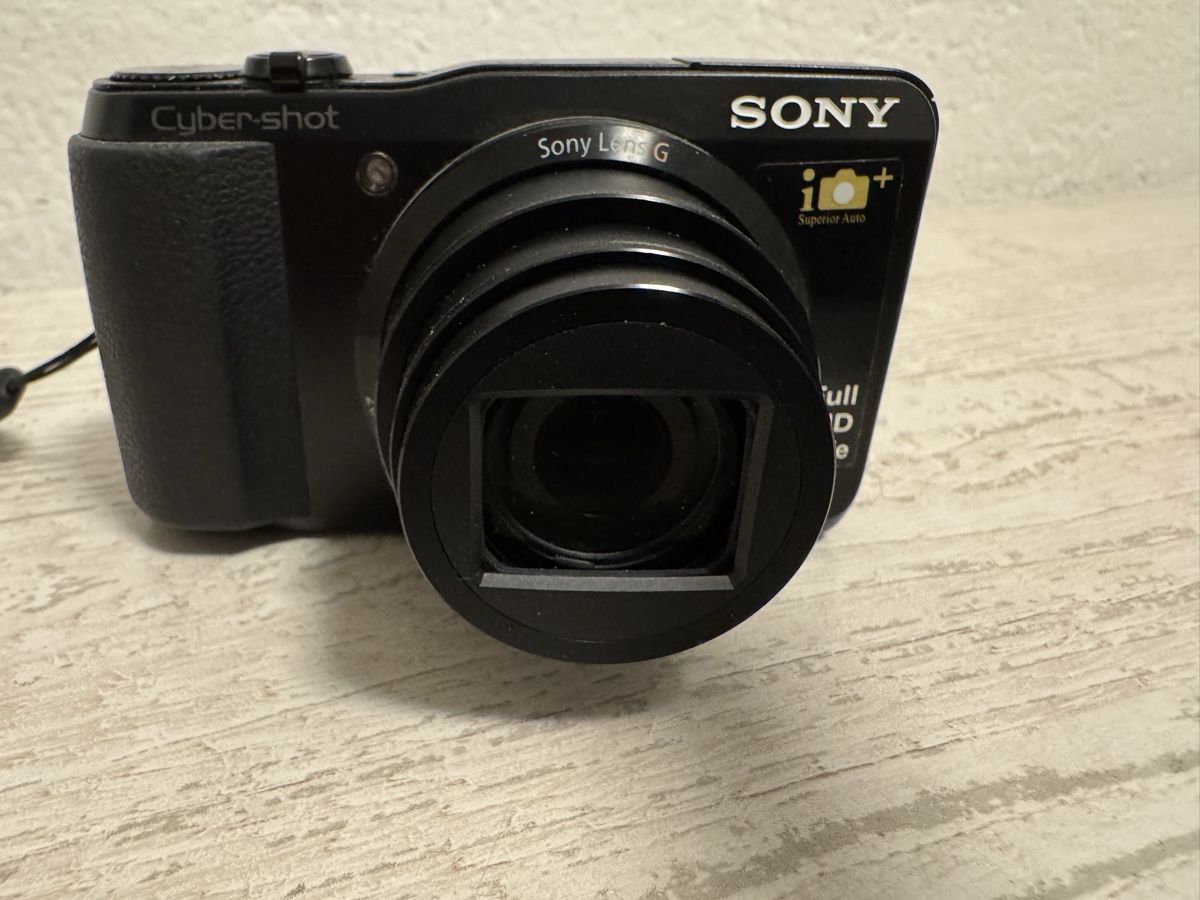 Sony Fotocamera: Sony dsc-hx20v Digitalkamera – Usato da Zunzgen venduto da milesdavis76 1