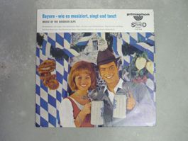Bayern-wie es musiziert,singt und tanzt