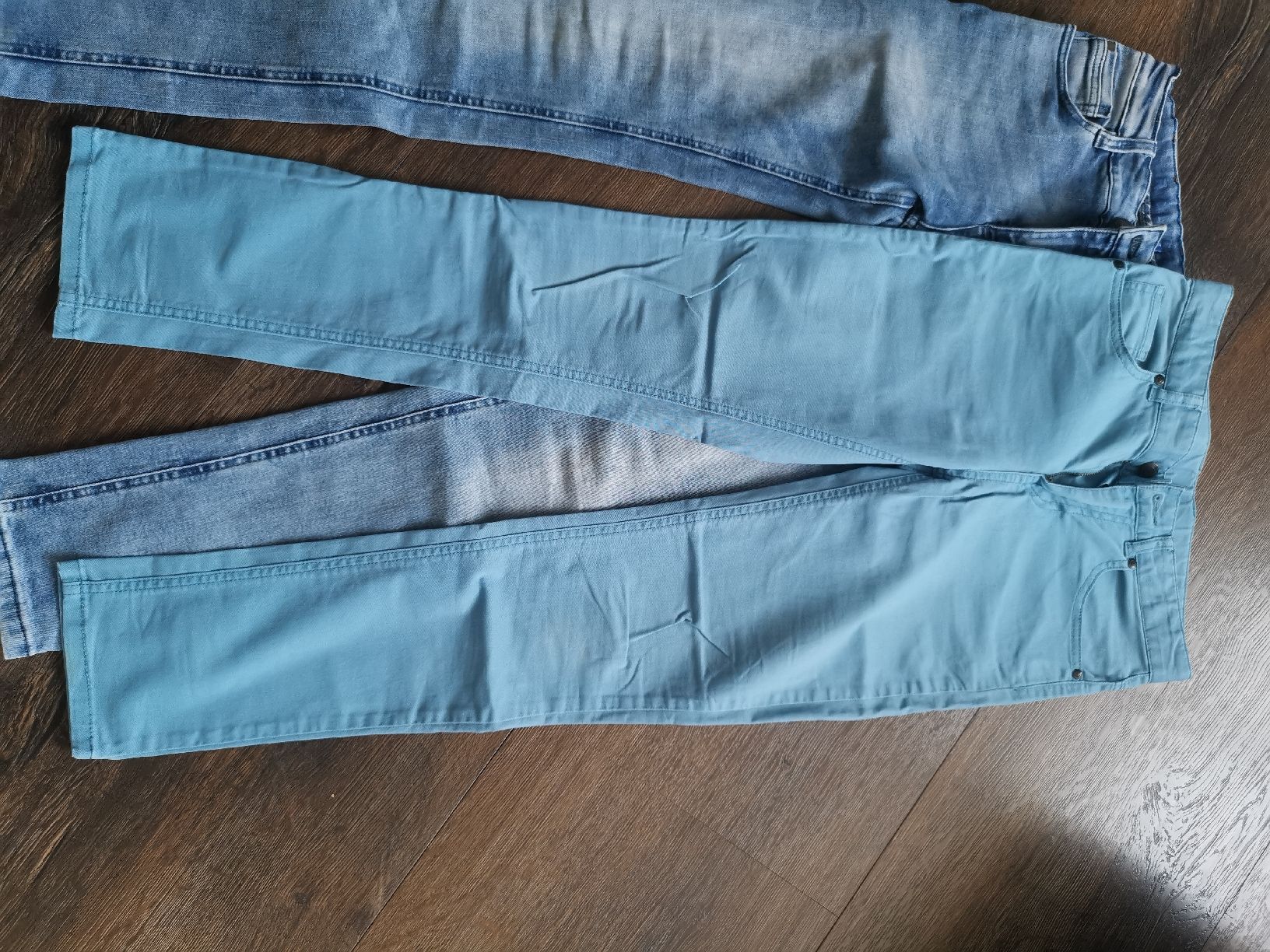 Pantaloni: 2x Jeans /Stoff Hose – Usato da schaffhausen venduto da kucukaga