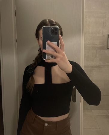 schwarzes Top von Zara