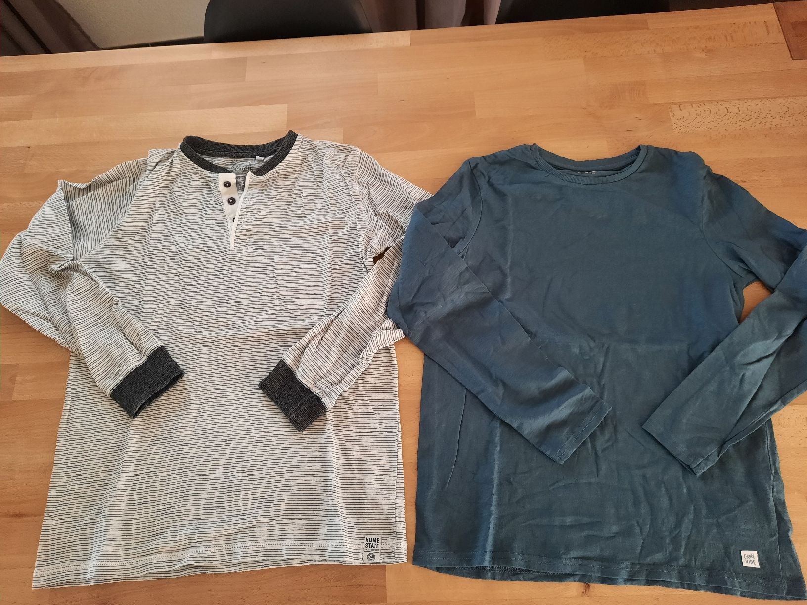Ensembles coordonnés: Oberteilepaket Gr.158/164 XS Basicteile – D'occasion à Jonschwil par sonja8472 2