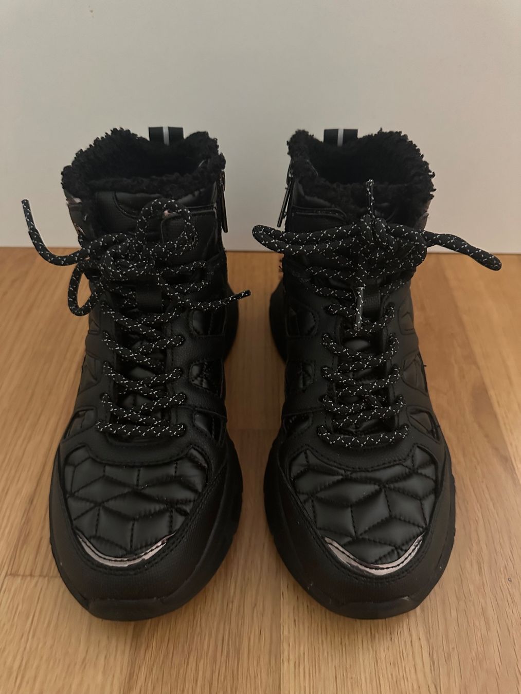 Tamaris Scarpe da donna: Tamaris Winterboots Grösse 36 – Nuovo (secondo la descrizione) da Beinwil am See venduto da joy_24