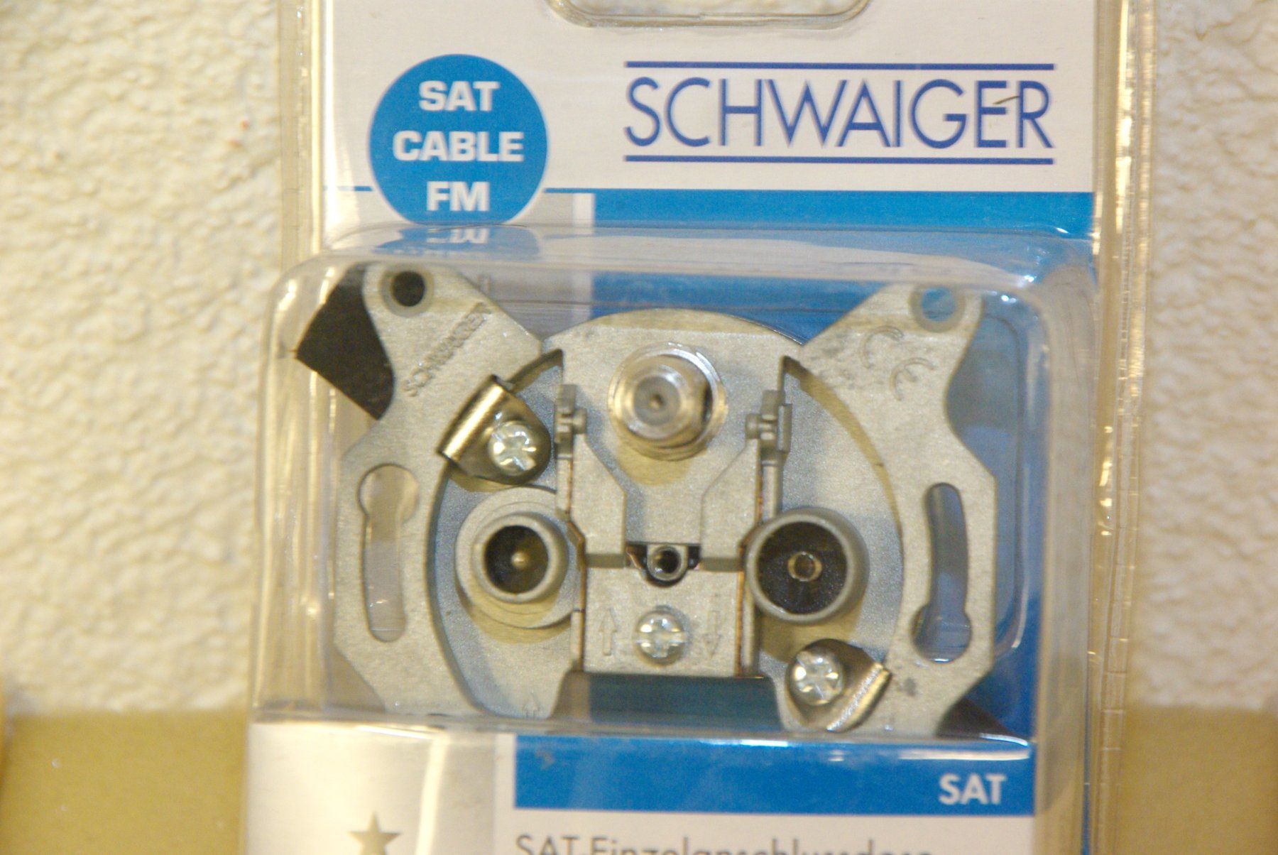 Stecker: SAT - Einzelanschlussdose von Schwaiger – Neu und originalverpackt aus Herisau von Cevianer1844 2