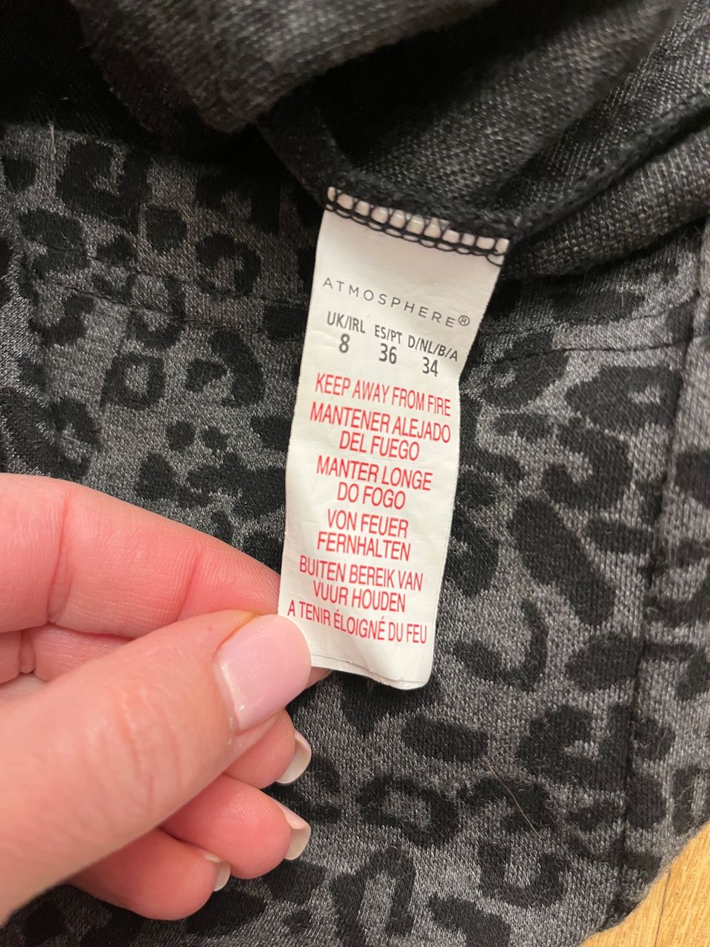 Kleider: New  dress size S – Neu (gemäss Beschreibung) aus Chêne-Bougeries von Seetooyoo 3