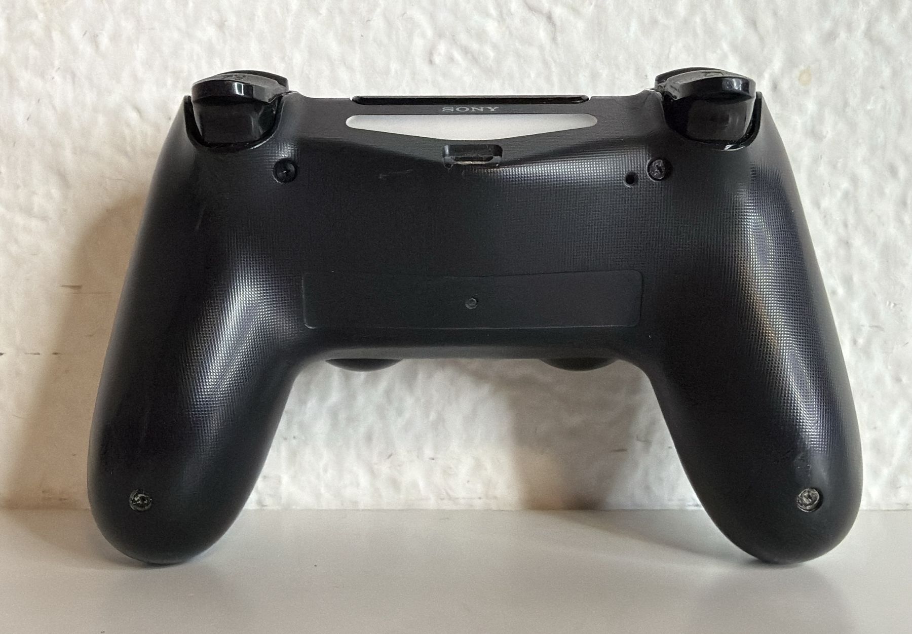 Controller: Original Sony PS4 DualShock 4 Controller – Schwarz  – Usato da Ehrendingen venduto da lax21 1