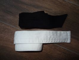 Ceintures noires et blanches - parfait état!