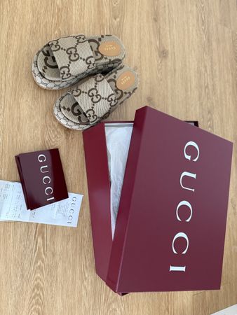 Gucci Slide Sandalen, 36,5