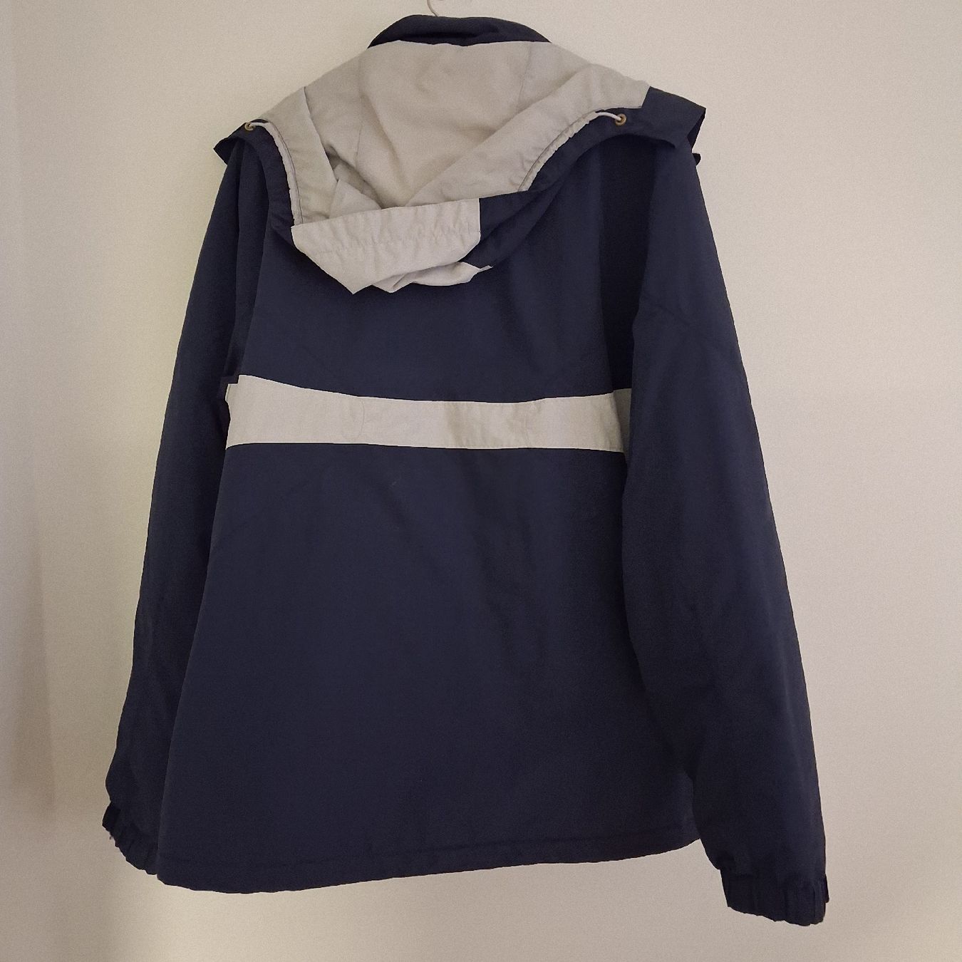 Helly Hansen Giacche: Helly Hansen winter blue jacket XL men – Nuovo (secondo la descrizione) da Wil SG venduto da tre_g2l7 6