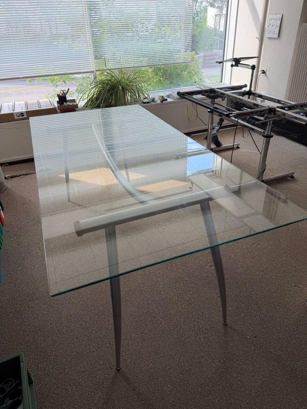 Interio Tables: esstisch mit glasplatte – D'occasion à St. Gallen par xerxerx