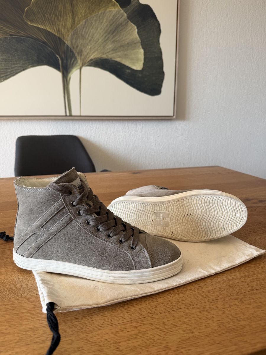 Hogan Scarpe da donna: Hogan Rebel grey suede high top trainers – Nuovo (secondo la descrizione) da Jona venduto da Dearr 1
