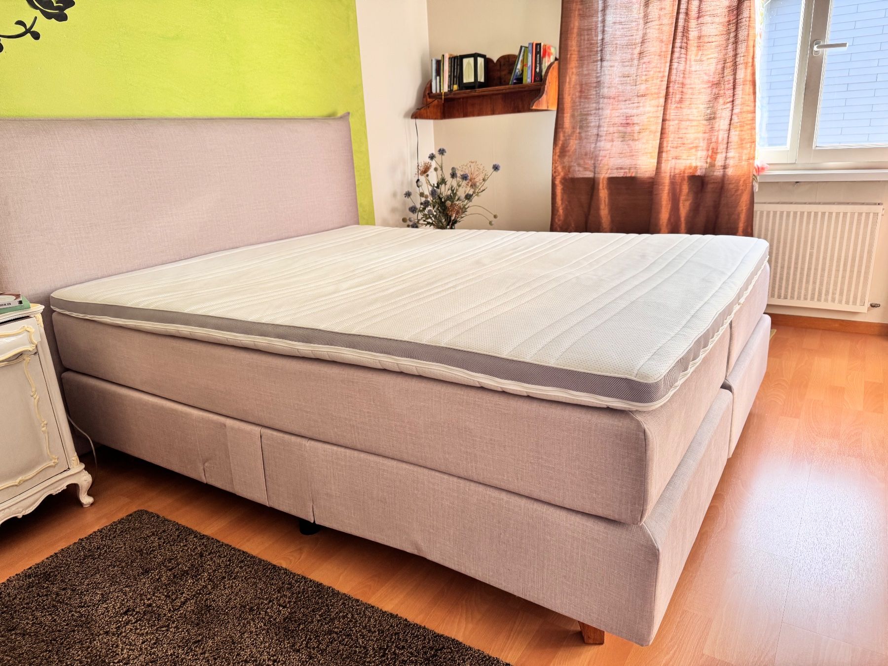 Livique Betten: Boxspring H.Anders 160x200. Motor mit Fernbedienung – Gebraucht aus Grüningen von Naturstimme 2