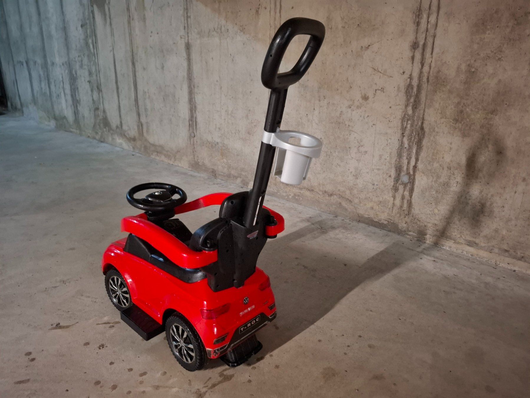 Véhicules pour enfants: Bobby-Car VW T-Roc – D'occasion à Thayngen par crissou 4