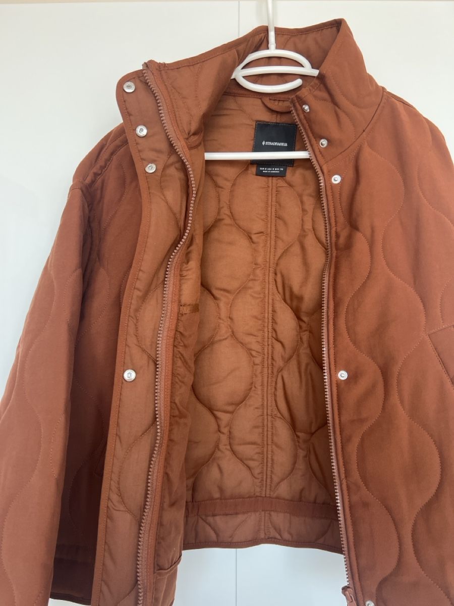 Stradivarius Giacche: Stradivarius Steppjacke, Top Zustand, Gr. S! – Nuovo (secondo la descrizione) da Winterthur venduto da van_j2qx 2