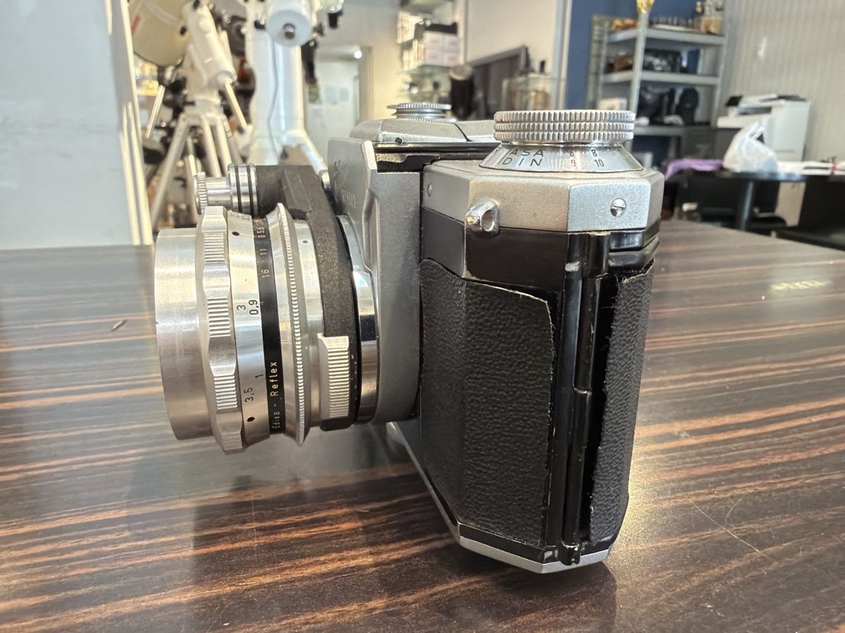 Edixa Appareil photo: Edixa Reflex  – Défectueux à Zürich par KochphotoAG 2
