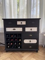 Schwarze Kommode Shabby Chic / Vintage von Möbel Pfister