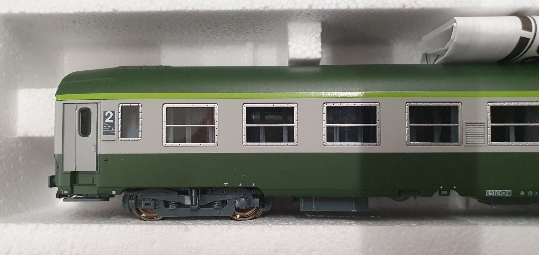 Roco Modelleisenbahnen: Roco 45212 SNCF UIC-Y  B10 – Neu und originalverpackt aus Würenlos von juruth 2