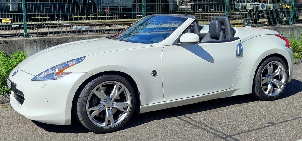 Nissan Z370 Cabrio, frisch ab MFK, KM 66'000, 328 PS, V6