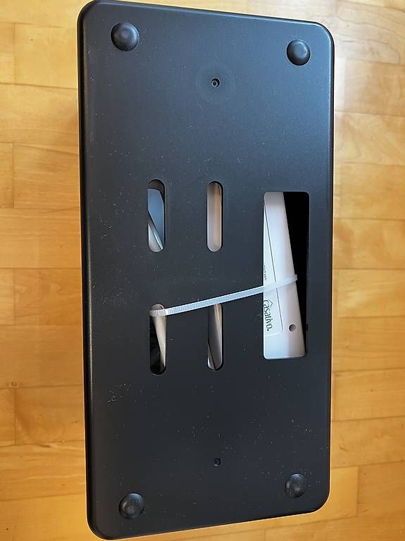 Altro per la casa: Kabelbox mit Mehrfachsteckdose und USB, Kabelmanagement – Usato da Zürich venduto da checkerbunny667 1