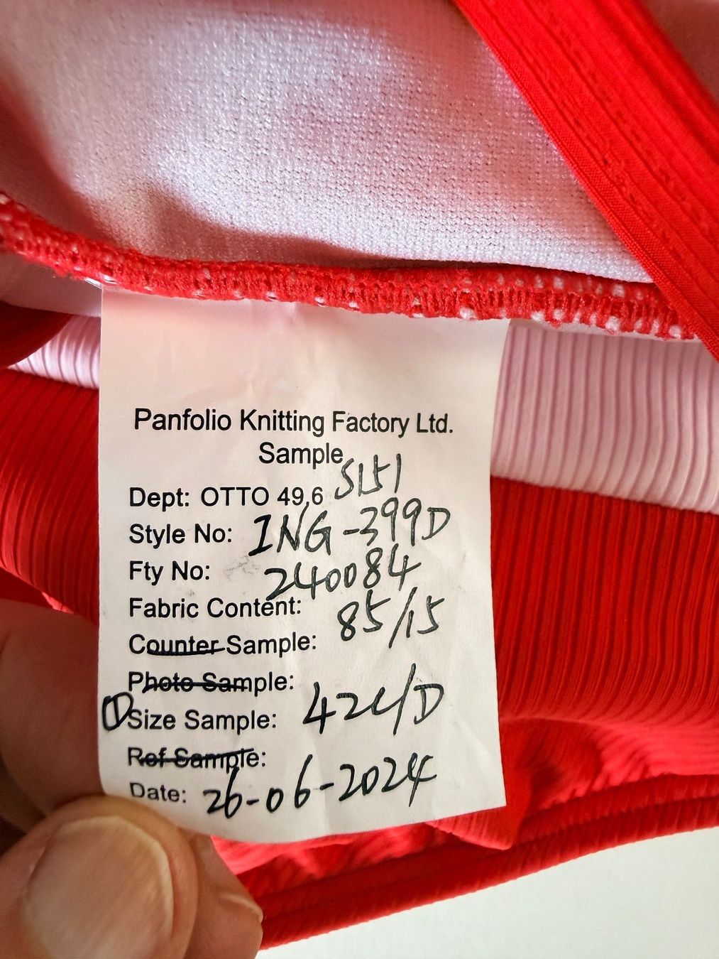 Costumi da bagno & Bikini: VENICE BEACH, Badekleid, Grösse 42C/D, Farbe Rot – Nuovo e nell'imballaggio originale da Rudolfstetten venduto da gst_g7xl 9
