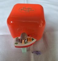 Polly Pocket 1991 Lulu and her Speedboat
