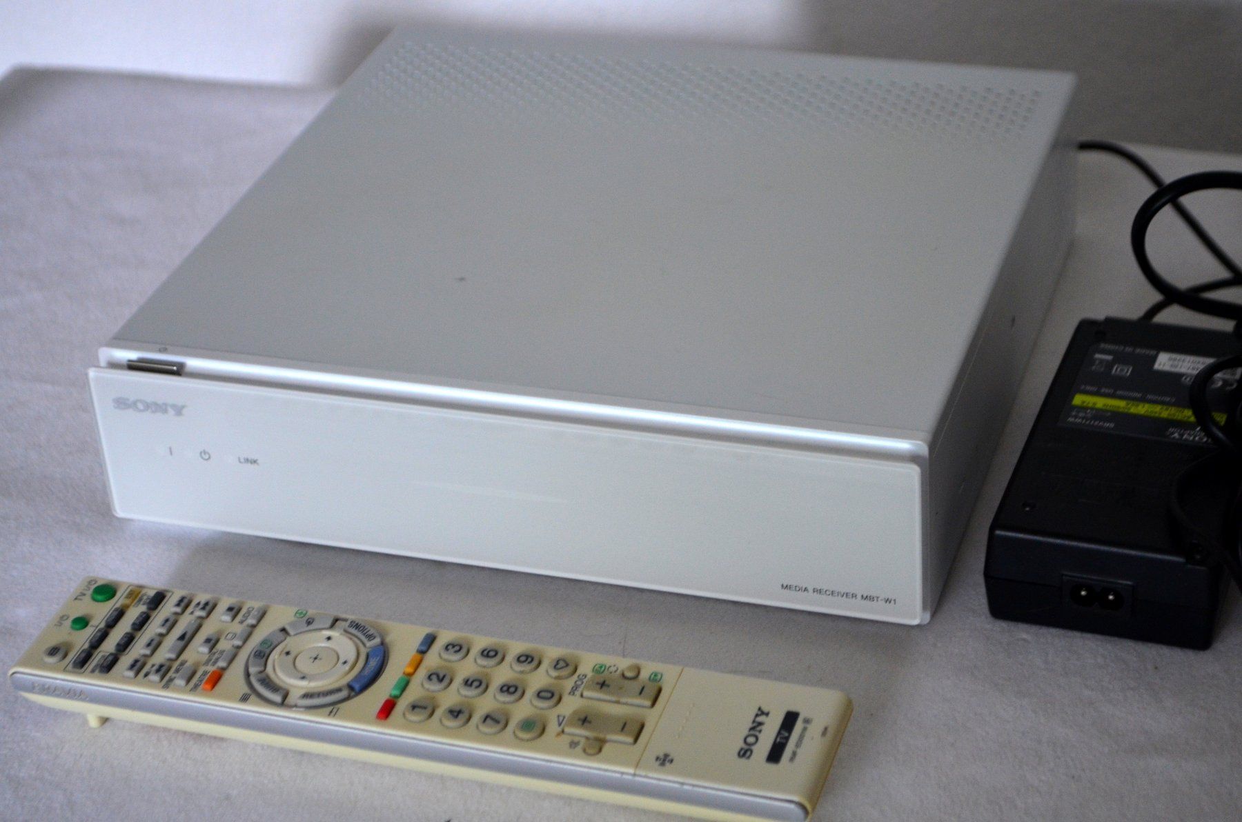 Sony Sistemi audio & multimediali: Sony Media Receiver MBR-W1 – Usato da Collonges venduto da arashee 2