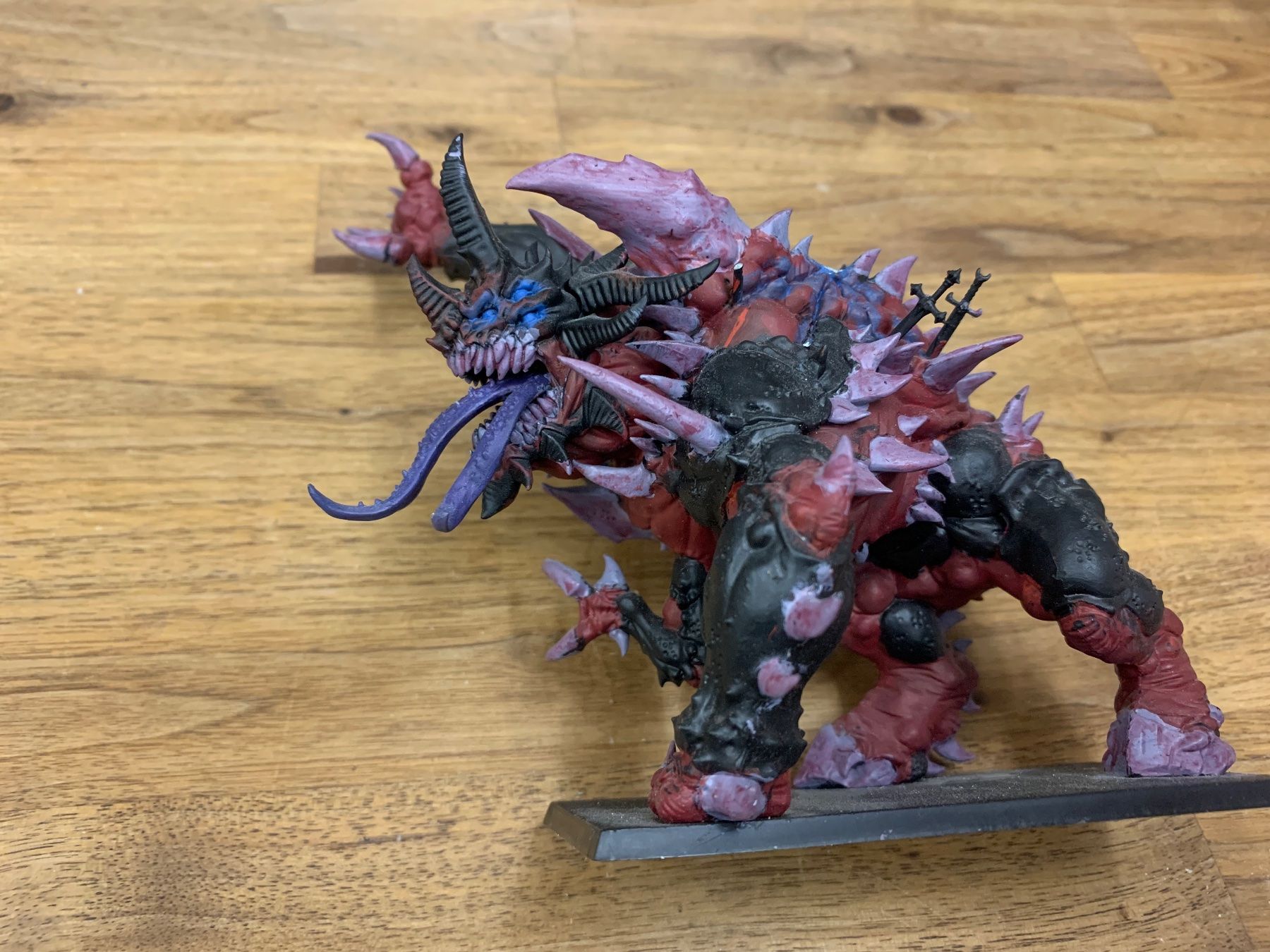 Statuette: Warhammer Schlächterbestie des Chaos – Usato da Winterthur venduto da Compiorg 1