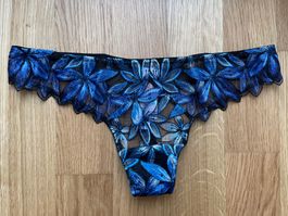 Victoria’s Secret Embroidered Thong S NEW