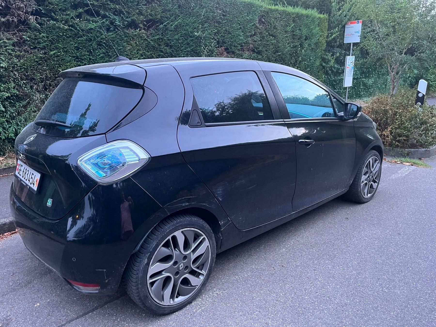 Renault Automobili: Renault Zoé Electique – Usato da Athenaz (Avusy) venduto da Jeannot-lulu 2