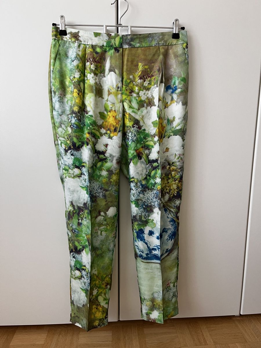 Malene Birger Pantaloni: BY MALENE BIRGER Blumenmuster Hose Grösse 38/40 – Usato da Zürich venduto da Kleanthy