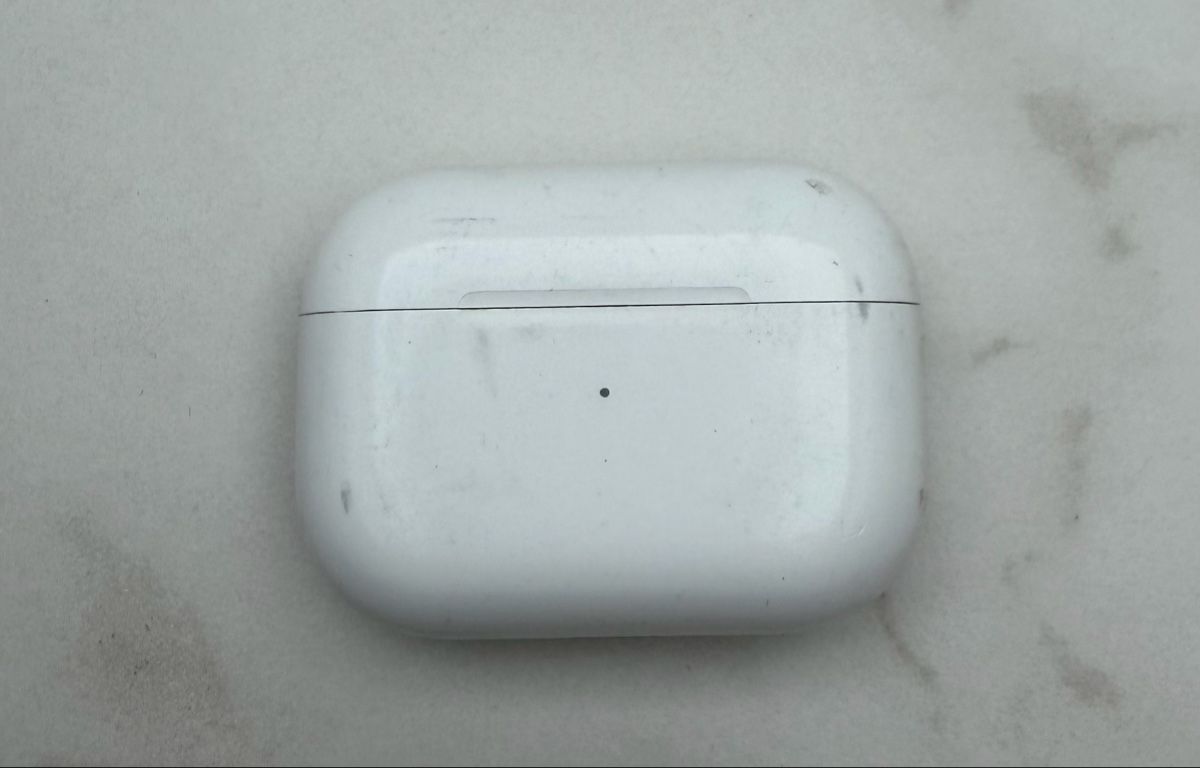 Apple Chargeur: Apple AirPods Pro Ladecase – D'occasion à Zürich par Syossmen