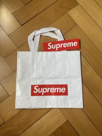 Supreme Tasche weiss mit rotem Logo