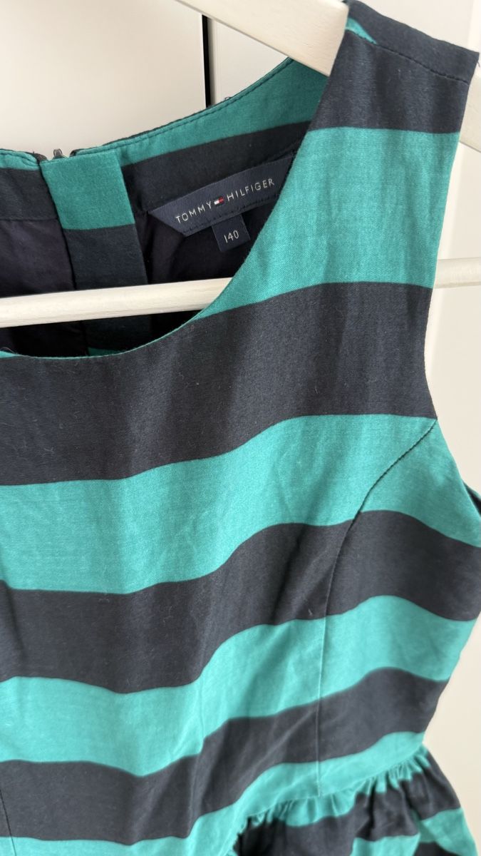 Tommy Hilfiger Kleider & Röcke: Tommy Hilfiger Kleid Gr. 140 – Gebraucht aus Fällanden von CamKai 2