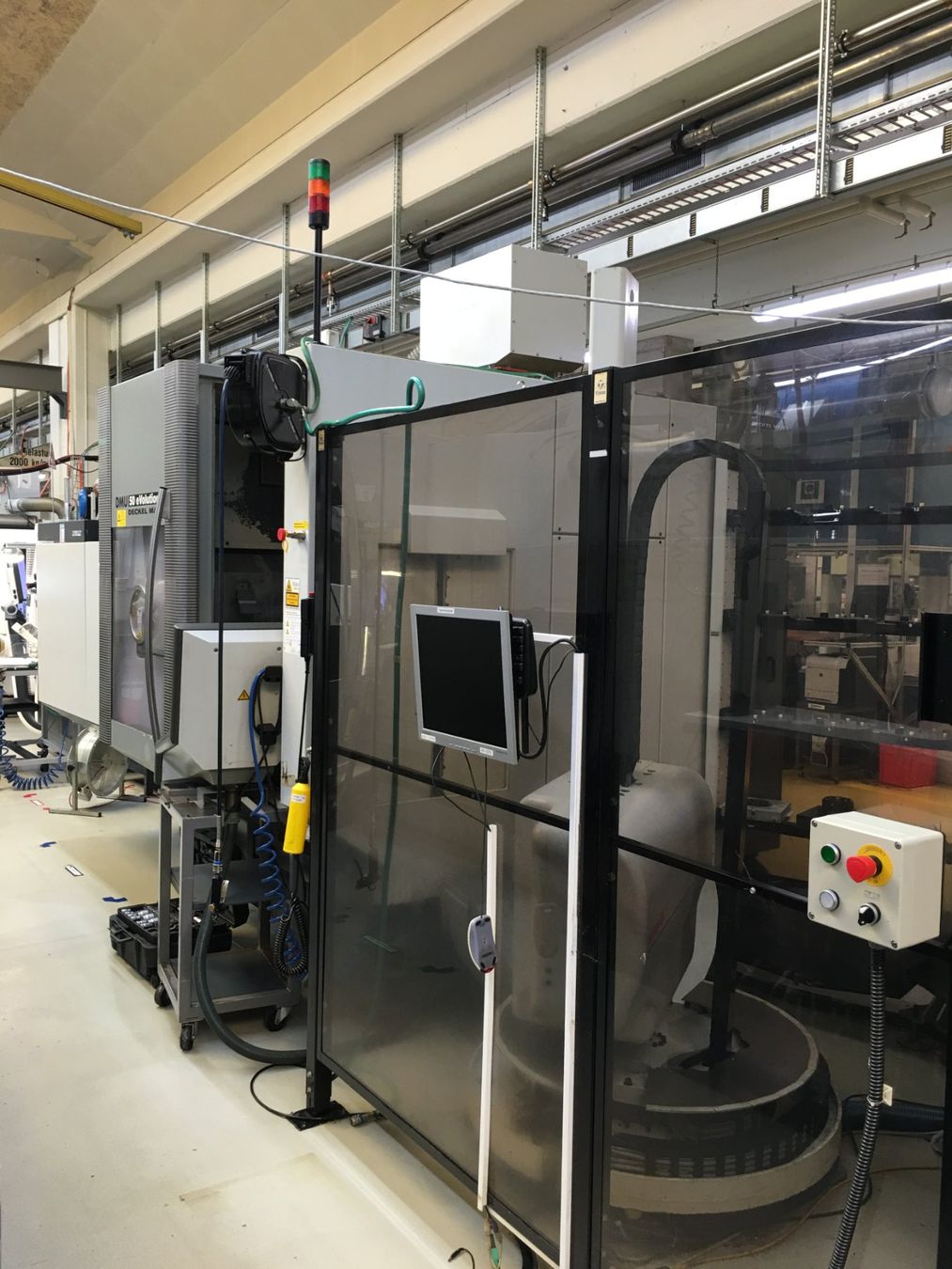 Heidenhain Tutte le macchine: CNC DMU 50 eVolution 5 Achse Mit Roboter – Usato da Balsthal venduto da Leo2006