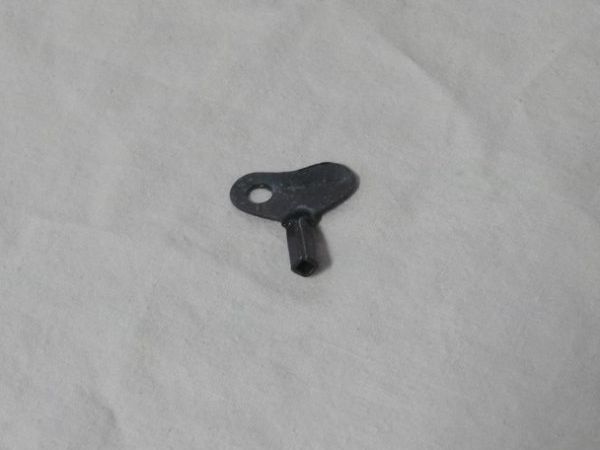 Schuco Chiavi: ALTER  SCHUCO  SCHLÜSSEL   2,5 CM – Usato da Gurtnellen venduto da Murmeli99