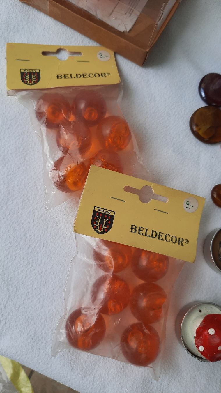 Toutes les décorations: Deko- Set mit Steinen – Neuf avec emballage d'origine à Zuchwil par bvj_5t82 1
