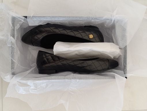 Chanel Damenschuhe: Chanel Ballerinas Schwarz, Gr. 37.5 – Gebraucht aus Hergiswil NW von pol_9dl8 8
