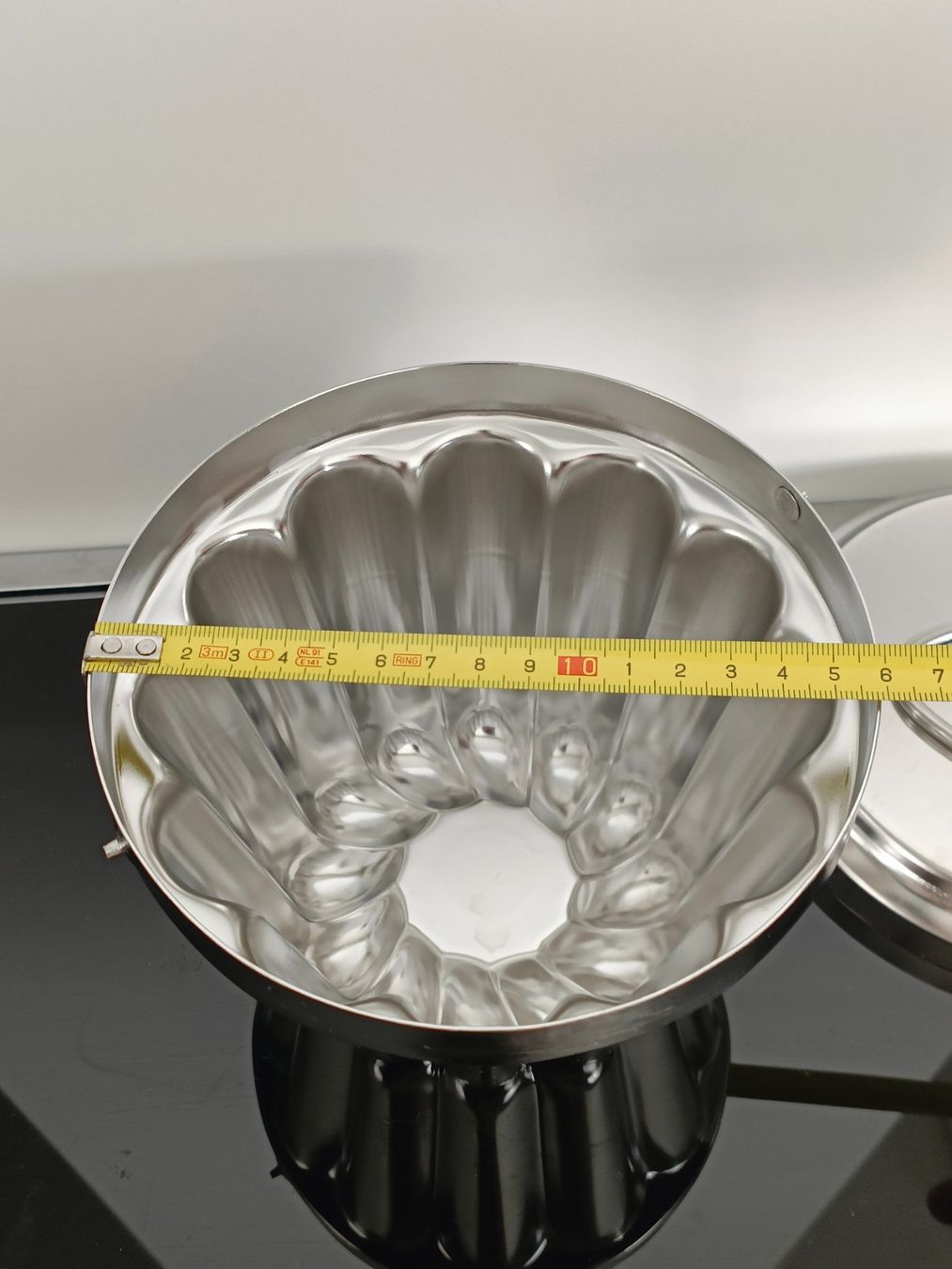 Backformen: Gugelhupf- oder Puddingform mit Deckel, in ausgezeichnetem Z – Gebraucht aus Birr von sen_sy55 6