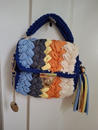 Sac à main tressé multicolore 