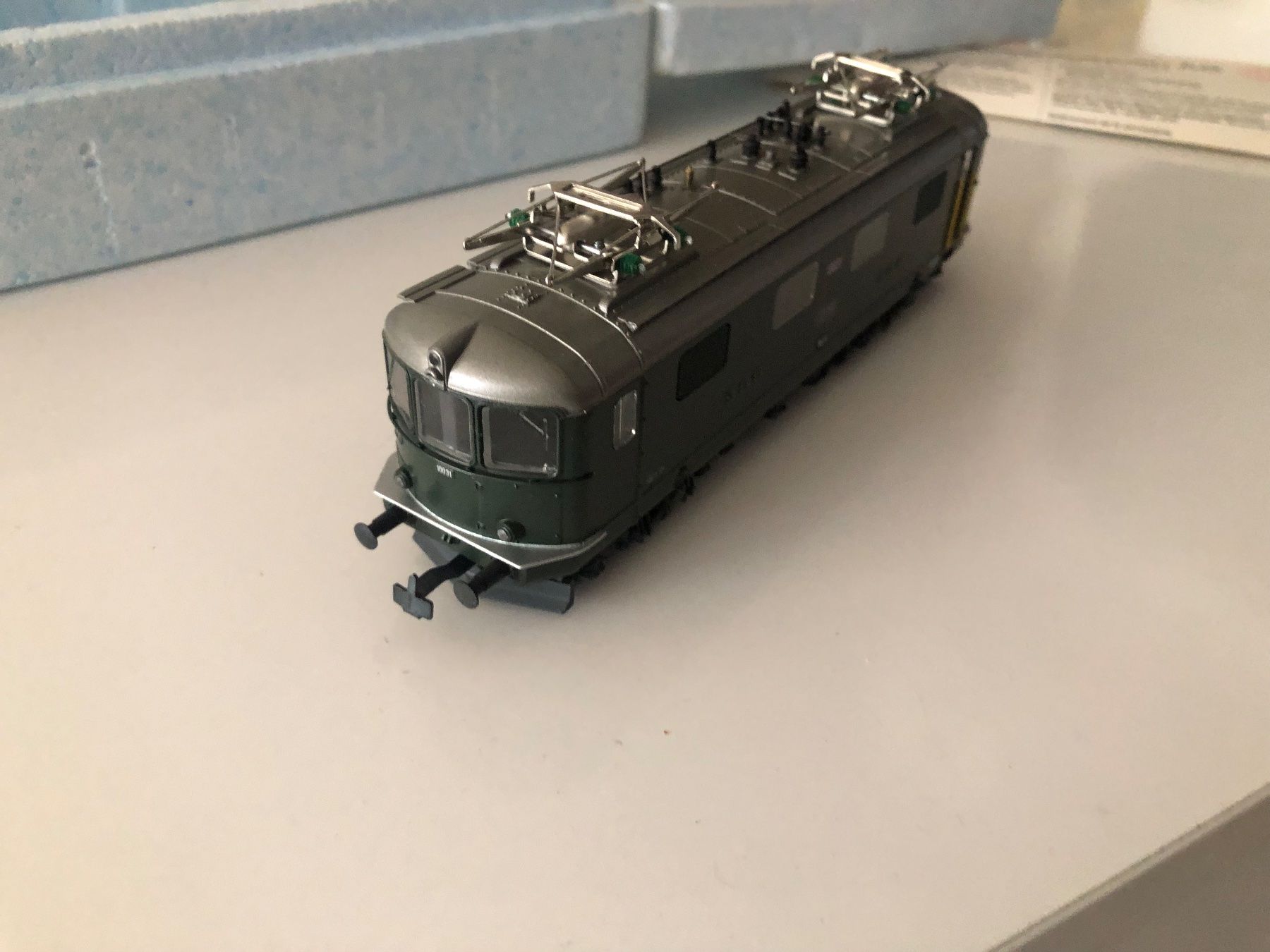 Hag Modellini di ferrovie: Hag Lok 221 wie neu – Usato da Ostermundigen venduto da Garmin03 5