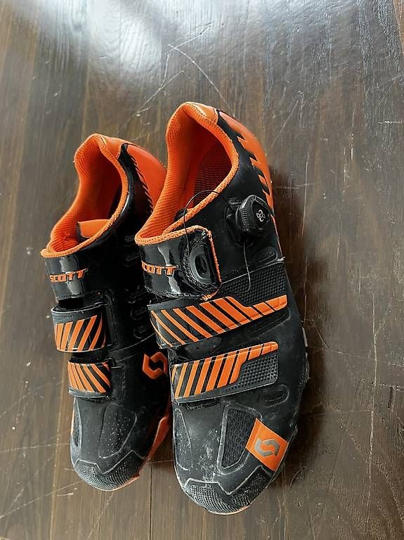 Herrenschuhe: Bike Schuke Scott Gr. 43 – Gebraucht aus Zürich von fab_yz2c 1