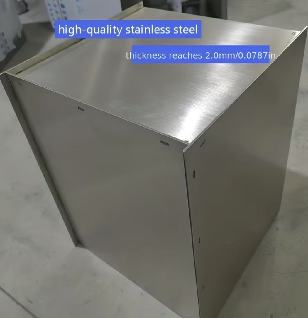Comodini: Metall Beistelltisch modernes Design – Nuovo e nell'imballaggio originale da Thun venduto da leeeandra 1