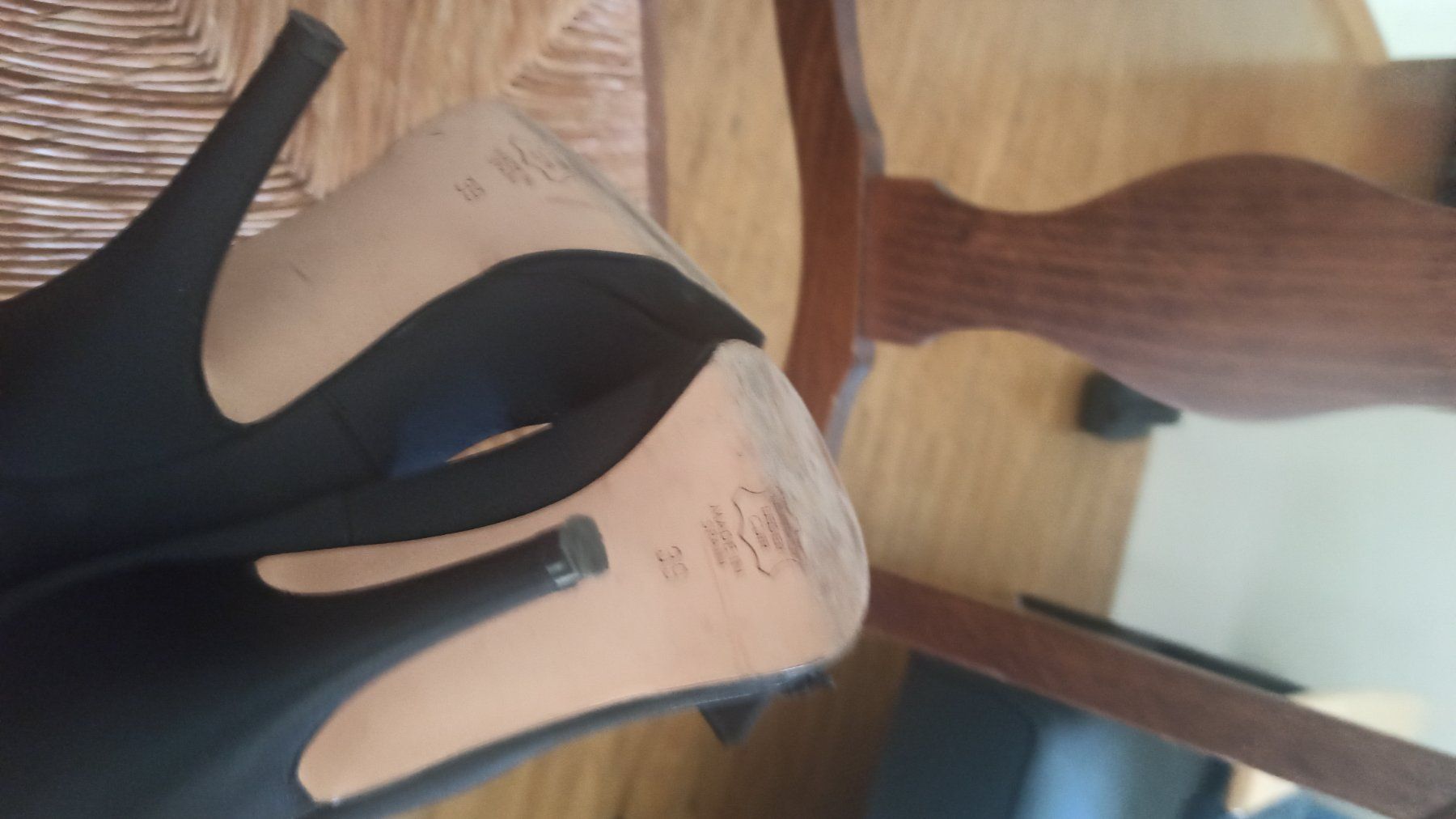 Scarpe da donna: Damen Pumps LK Bennett – Usato da Zürich venduto da mikosi 4
